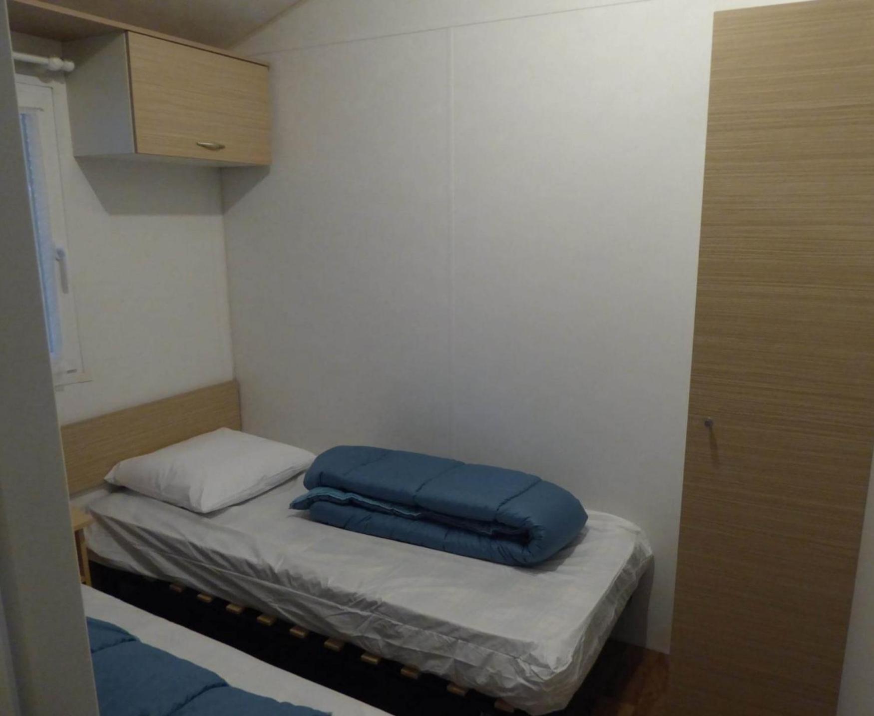 Concoret Camping Le Val Aux Fees - Broceliande מראה חיצוני תמונה