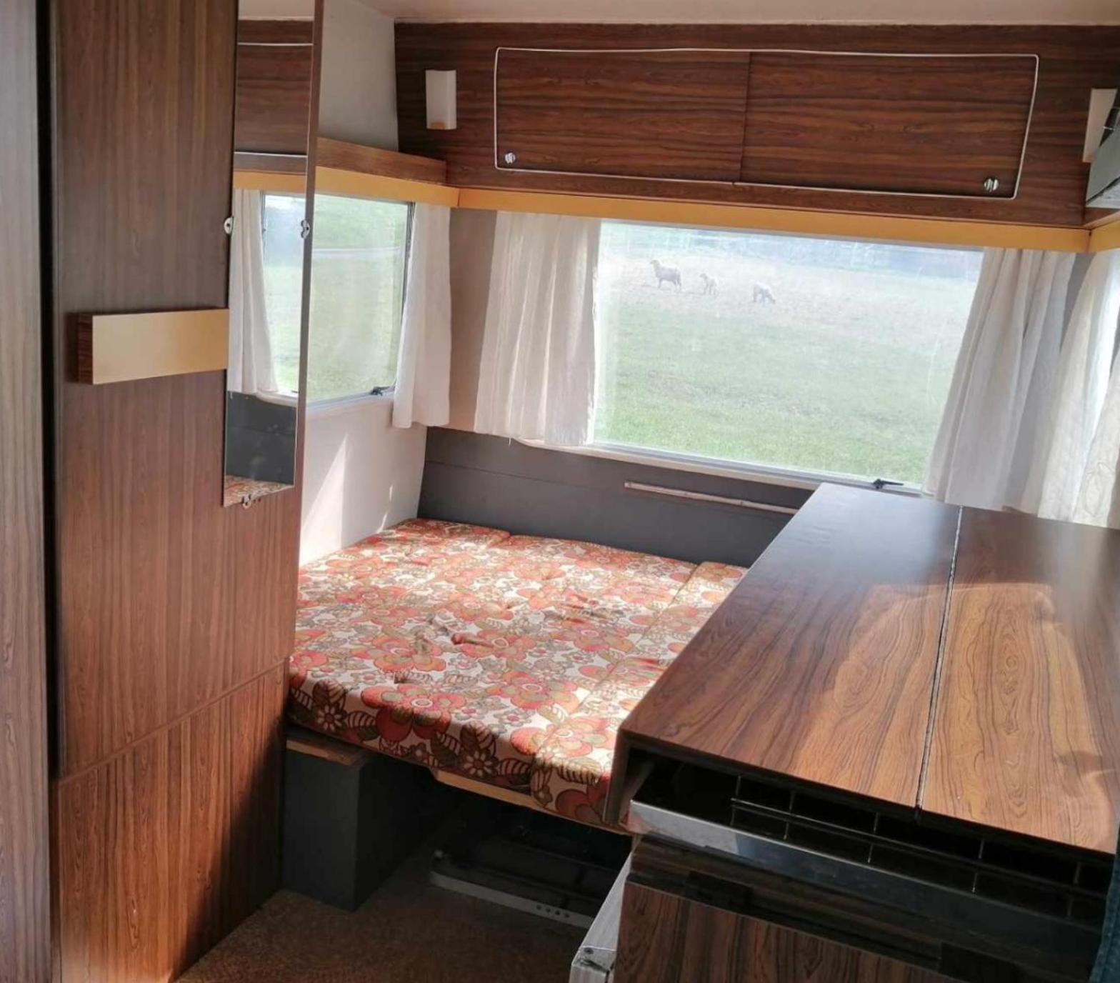 Concoret Camping Le Val Aux Fees - Broceliande מראה חיצוני תמונה