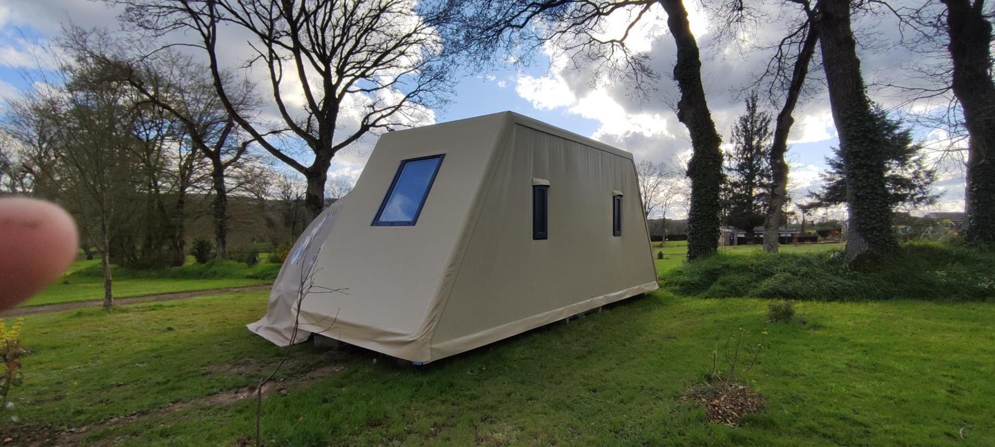 Concoret Camping Le Val Aux Fees - Broceliande מראה חיצוני תמונה