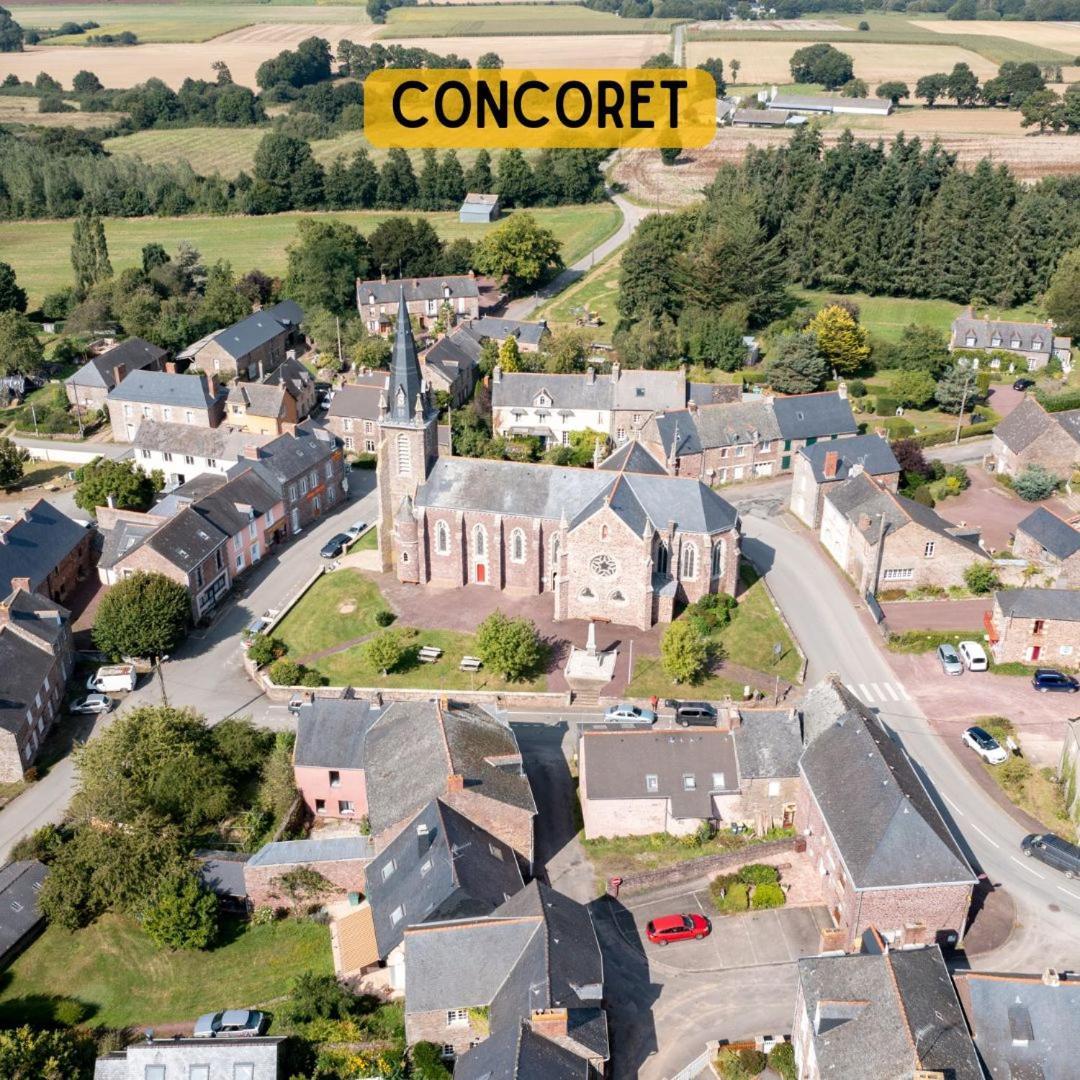 Concoret Camping Le Val Aux Fees - Broceliande מראה חיצוני תמונה