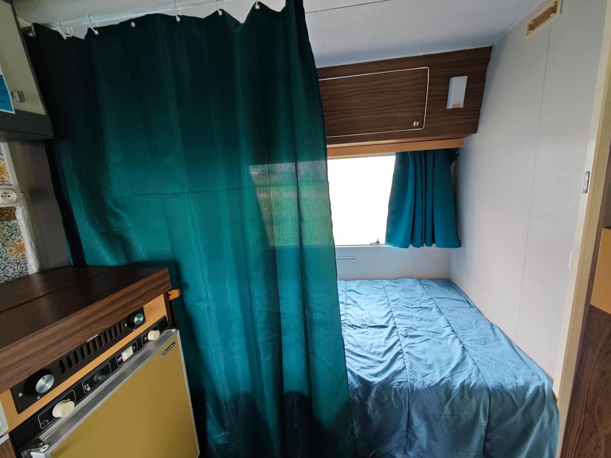 Concoret Camping Le Val Aux Fees - Broceliande מראה חיצוני תמונה